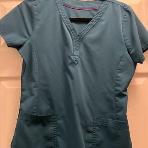 Healing Hands Womens Scrub Set